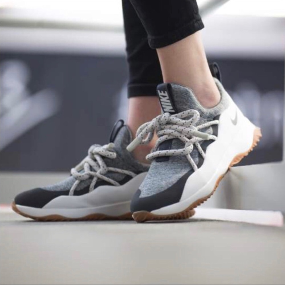 Nike City Loops